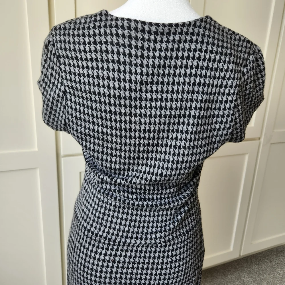 Banana Republic Houndstooth Checkered Dress Black Gray Short Sleeves Medium - Picture 8 of 14